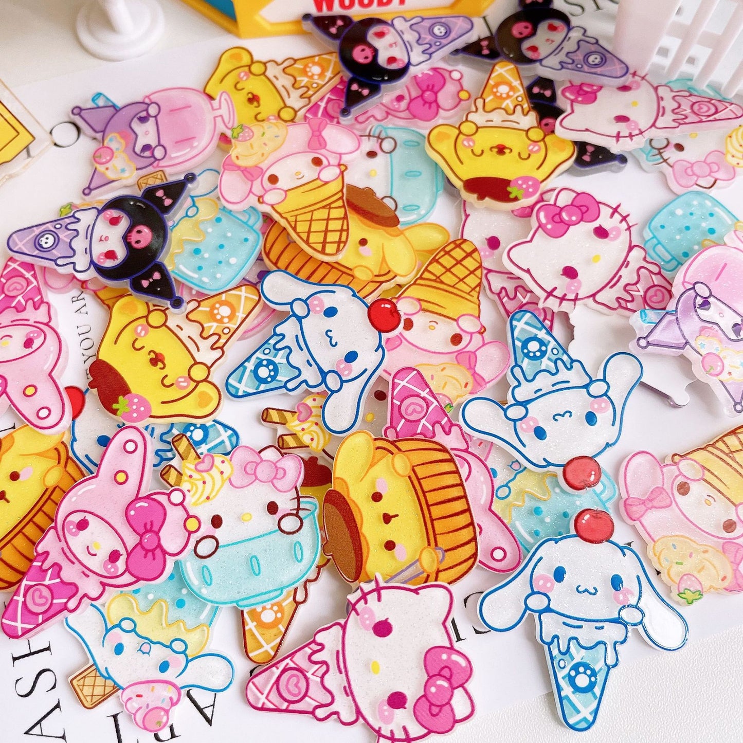 30PCS Random Kawaii Acrylic Pin for DIY Craft