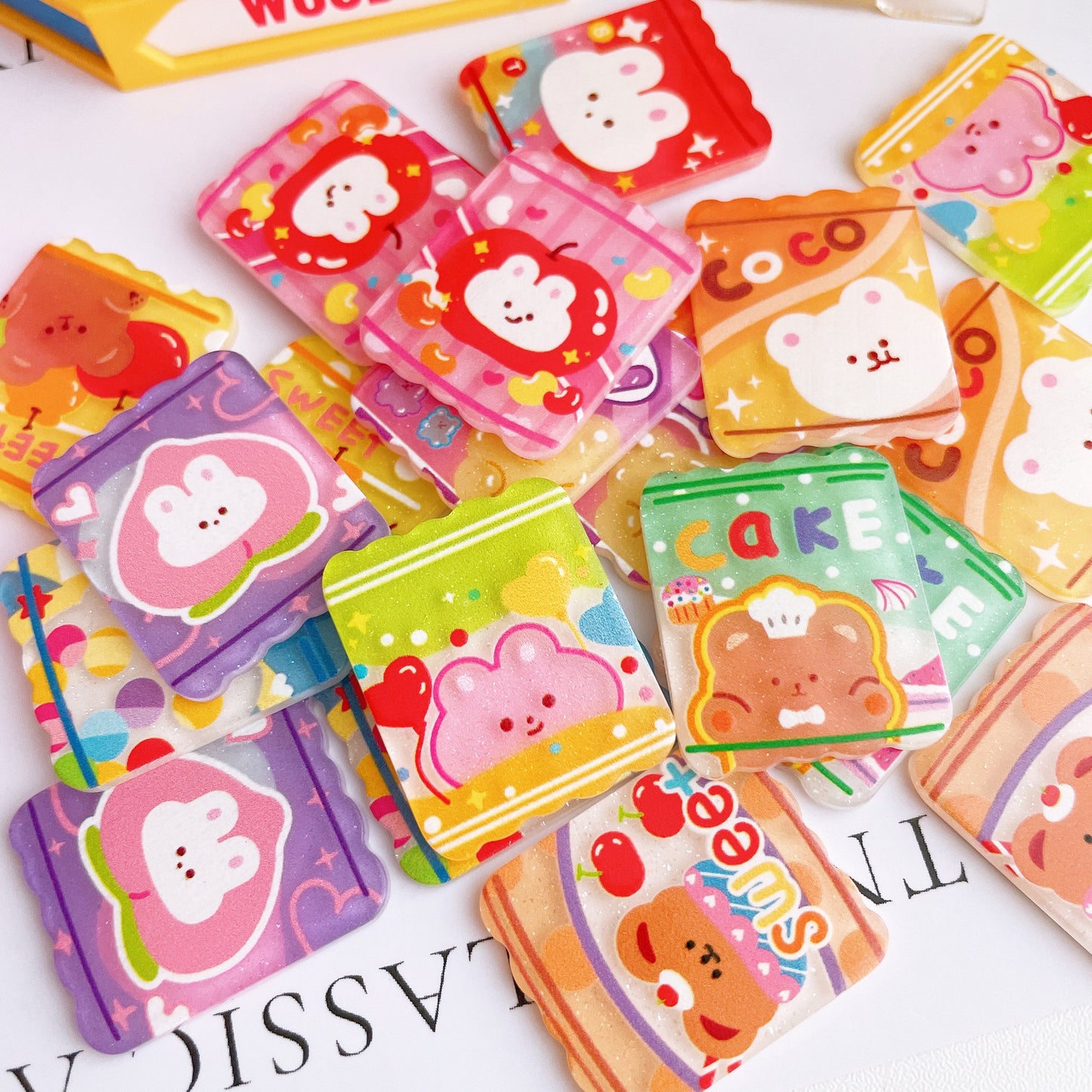 30PCS Random Kawaii Acrylic Pin for DIY Craft