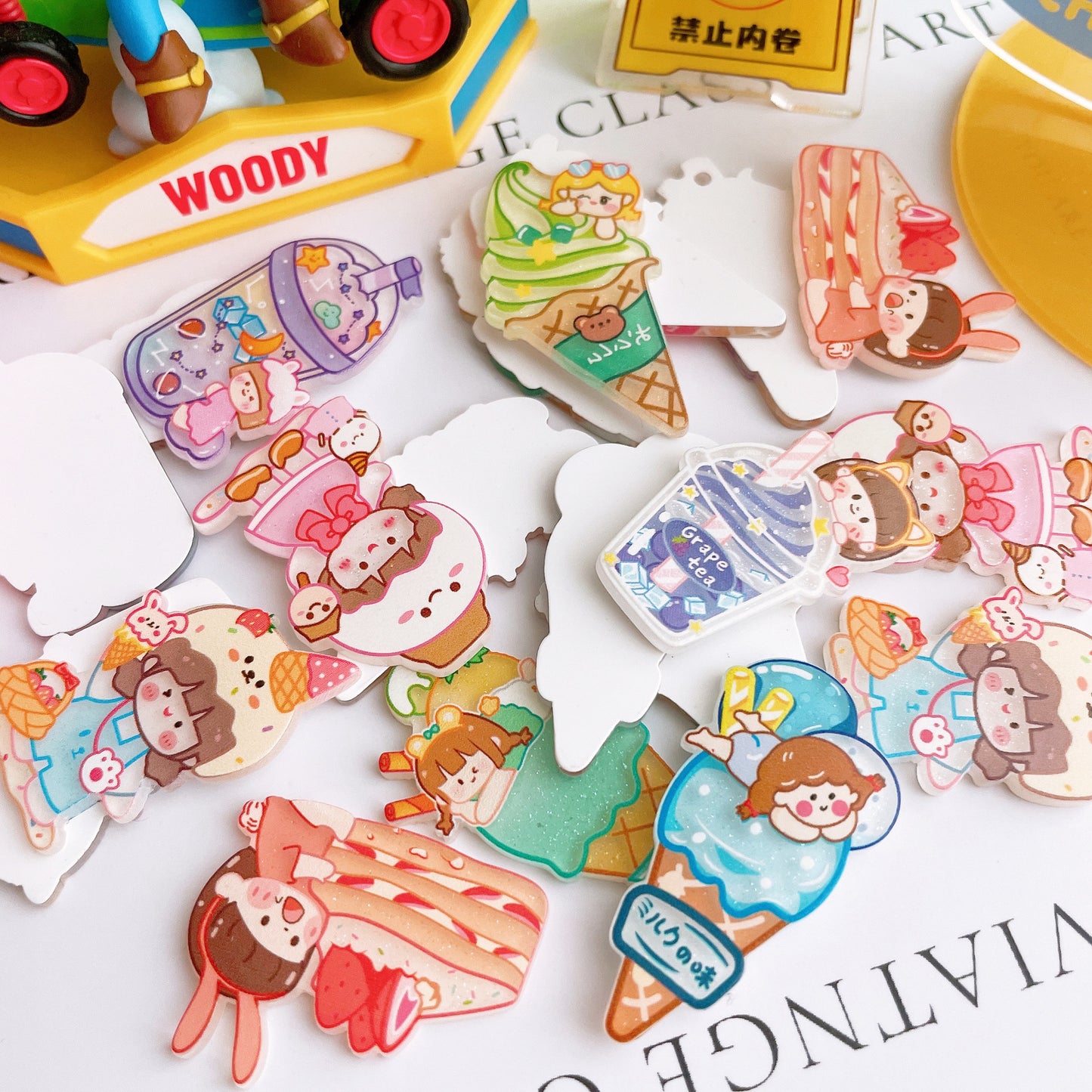 30PCS Random Kawaii Acrylic Pin for DIY Craft