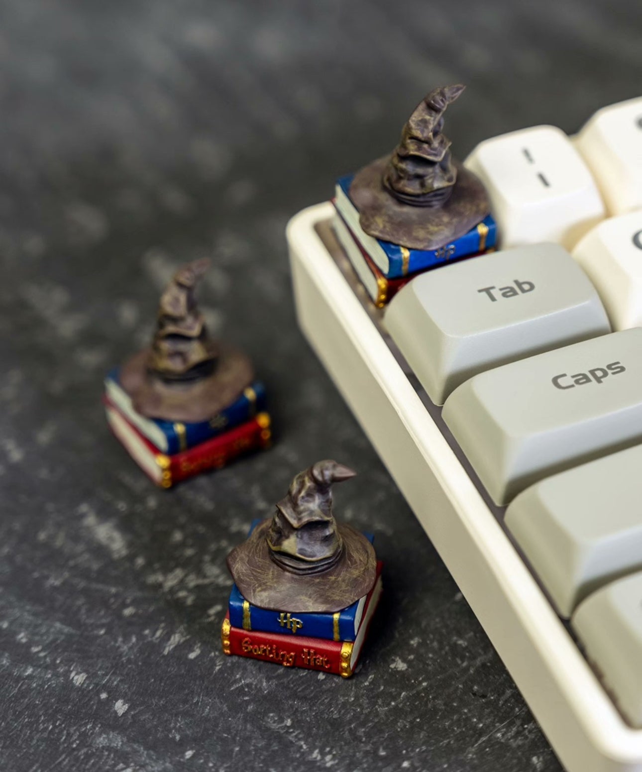 Handmade Harry Potter-Hogwarts Courtyard Hat Keyboard Keycaps