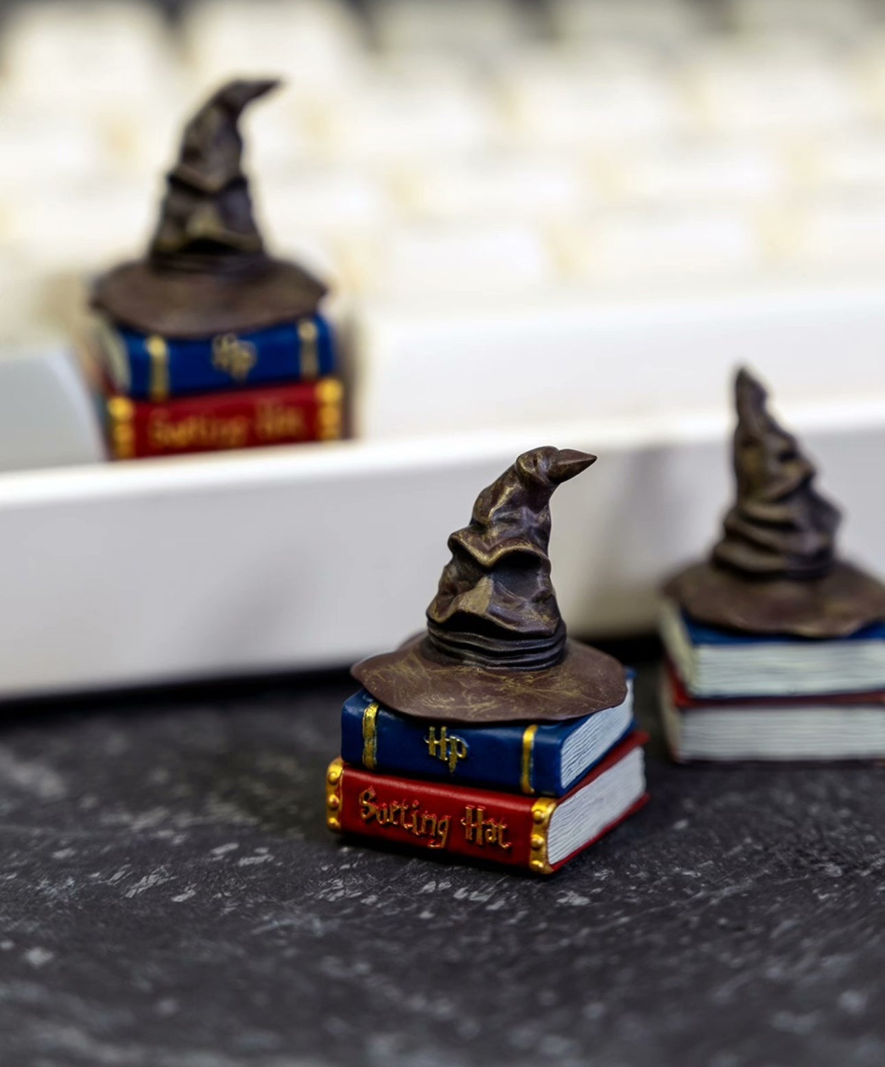 Handmade Harry Potter-Hogwarts Courtyard Hat Keyboard Keycaps