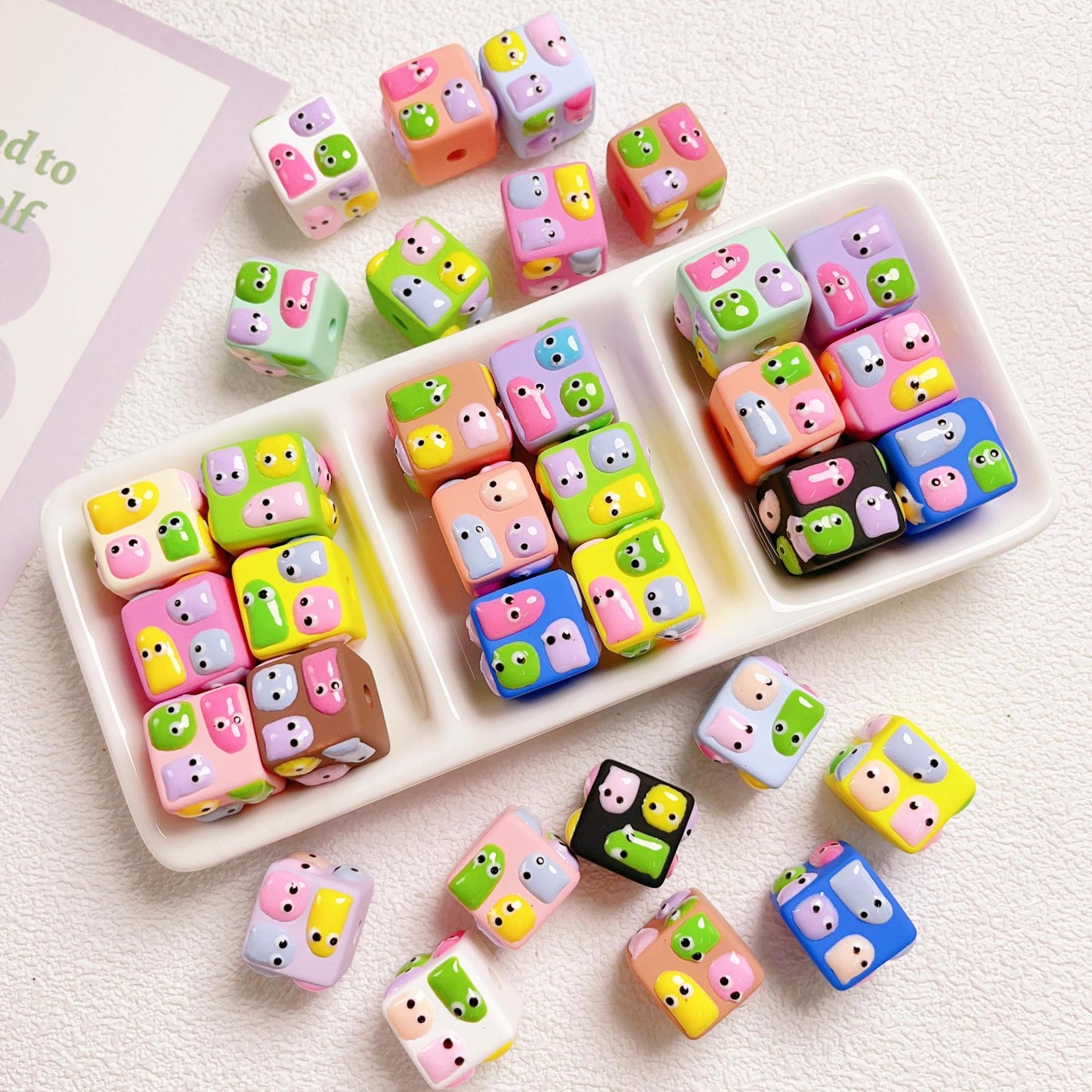 [Hand-Painted]20 Pieces Cute Cartoon Beads