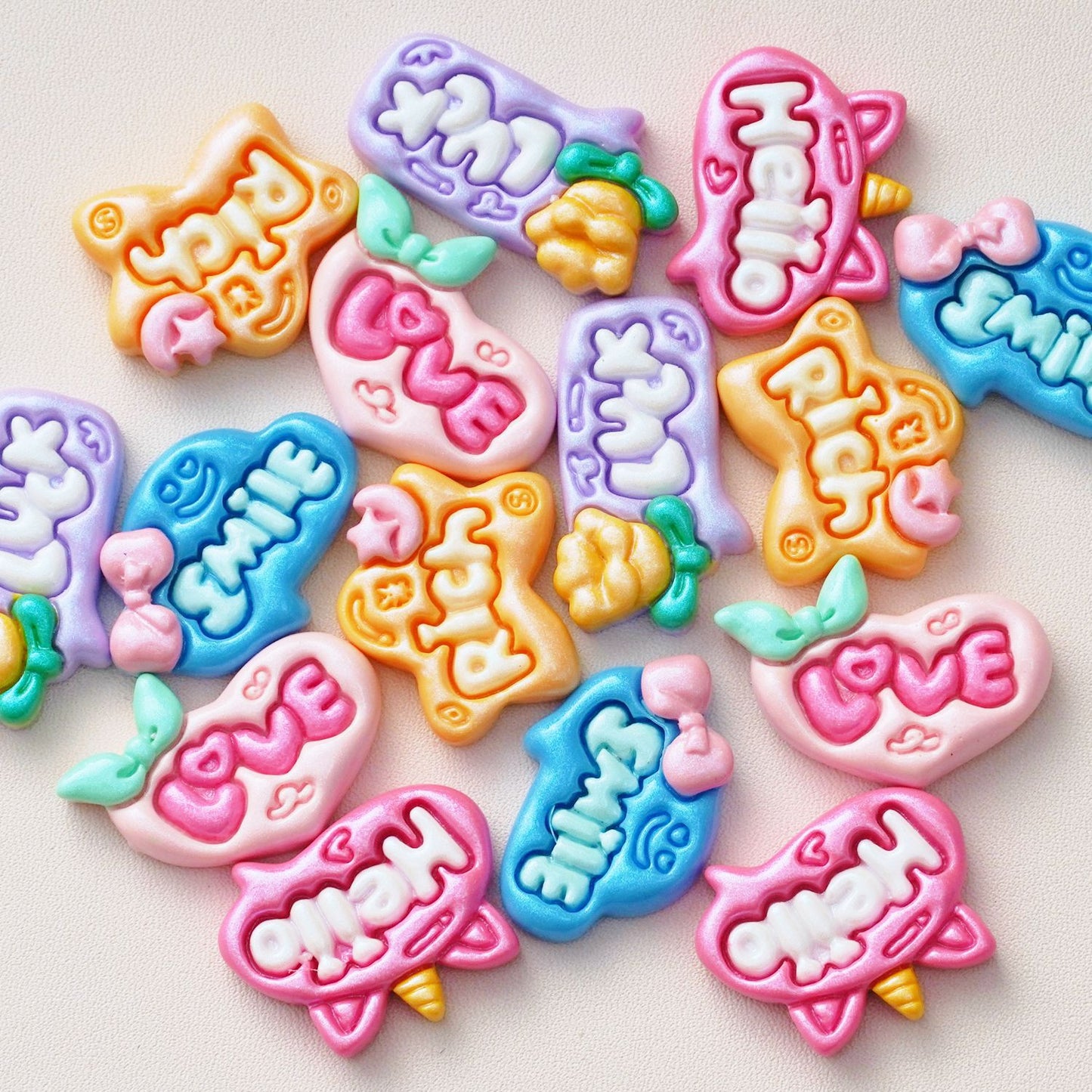 10 PCS Cartoon Resin Charms