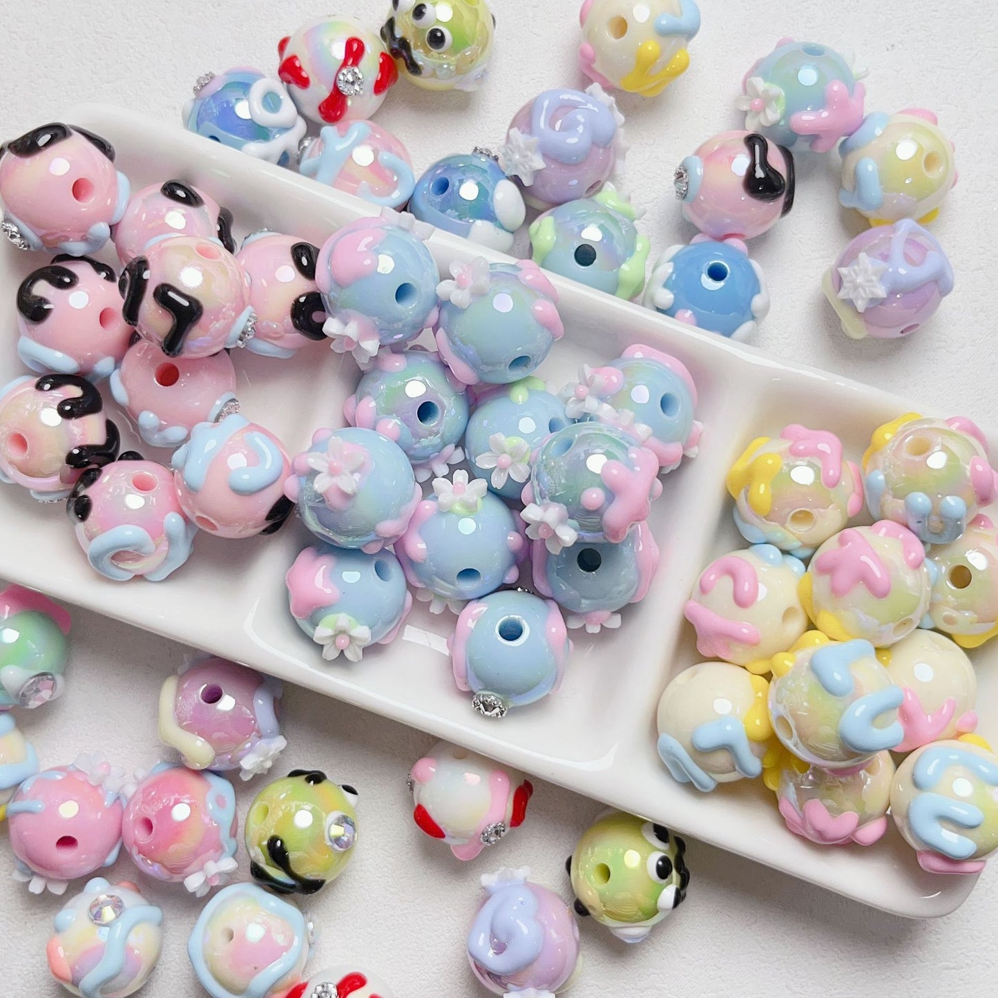 20 Pieces Hand-Painted Beads