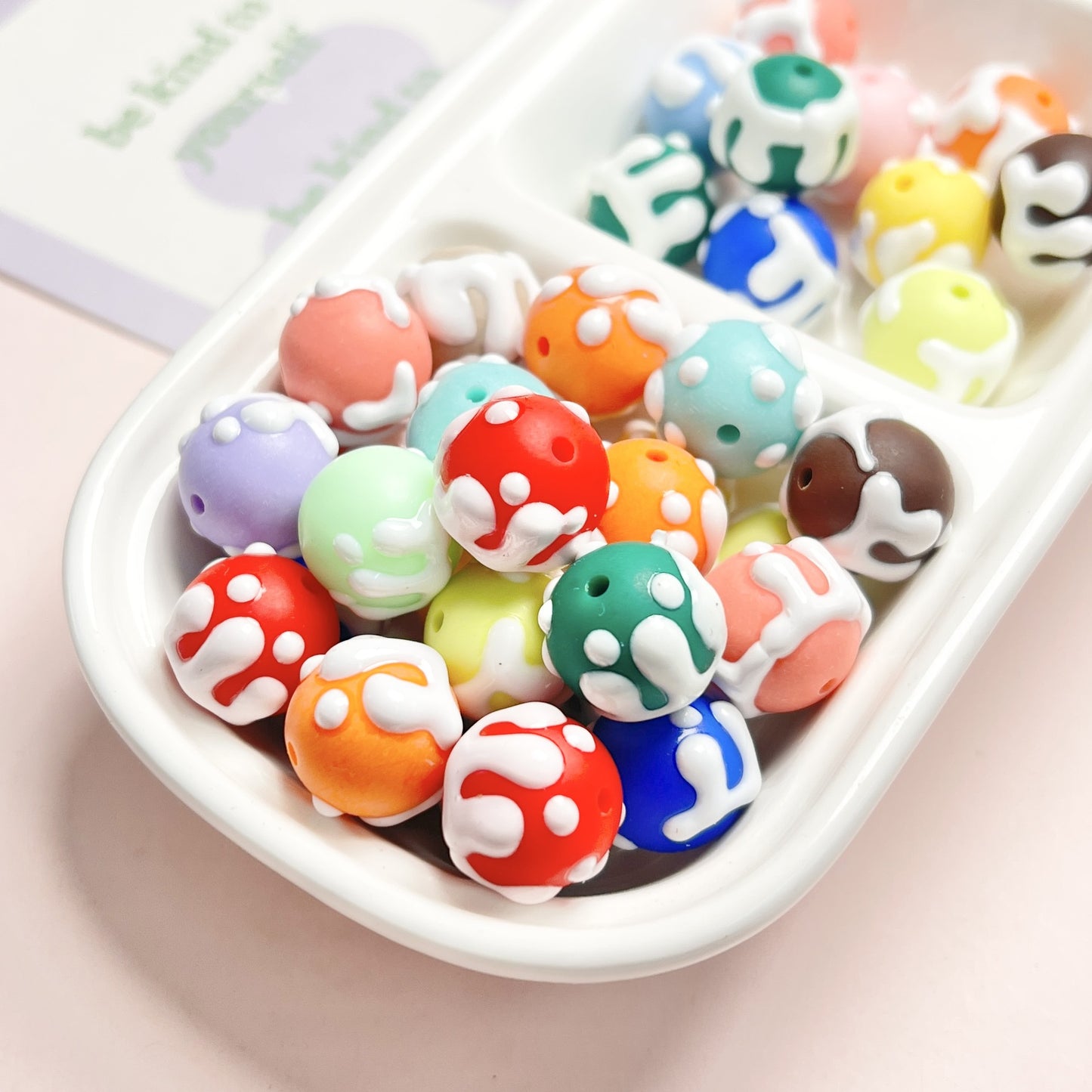 20 Pieces Hand-Painted Beads