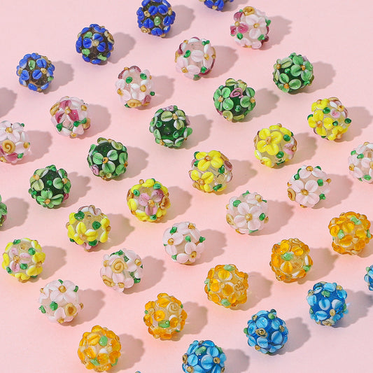 20 Pieces Petal Glass Beads