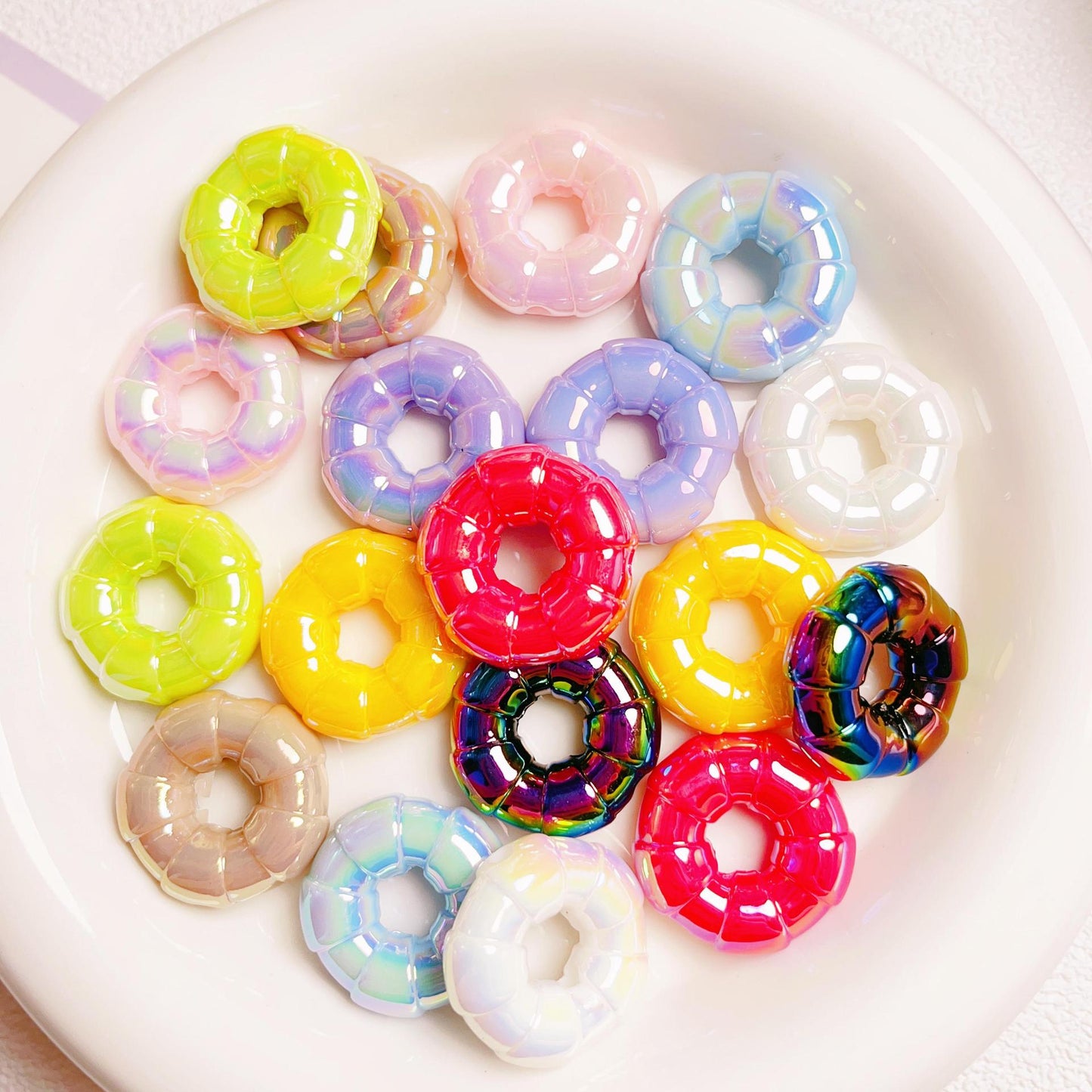 30 Pieces Acrylic UV Plated Solid Color Donut Beads
